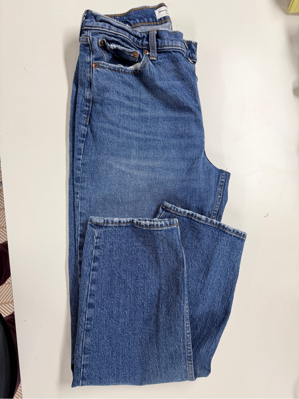 Abercrombie & Fitch Medium Blue High-Rise Dad Jeans